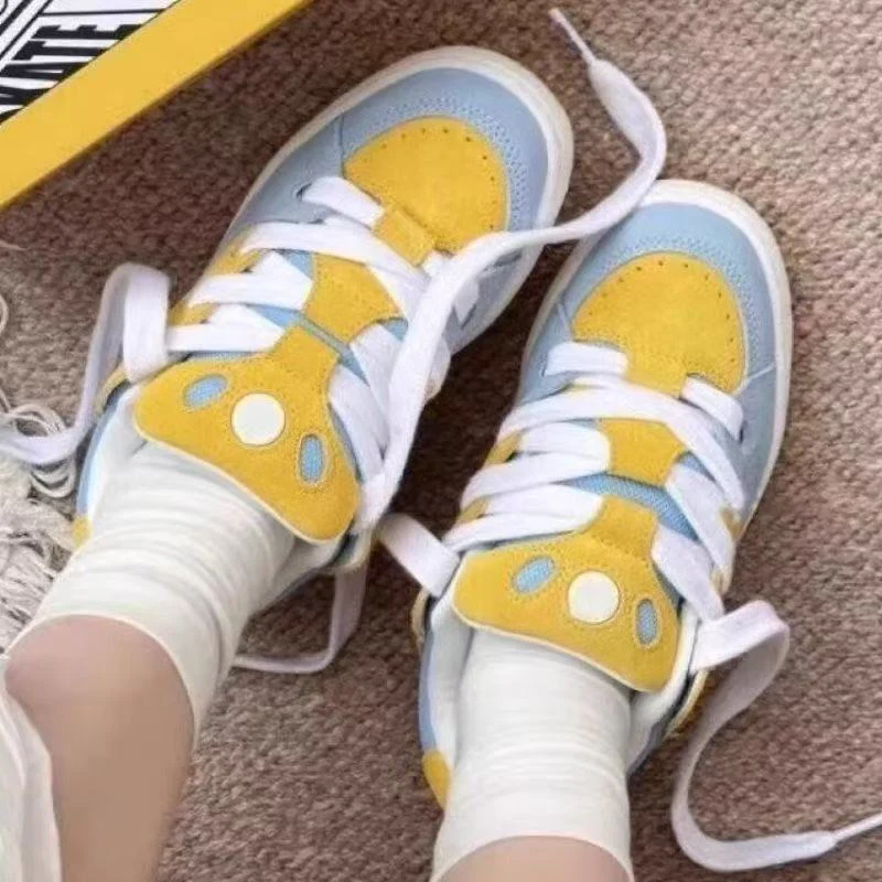 Damen Sportliche Sneakers mit detailverliebtem Farbdesign und gepolsterter Innensohle Heidi Mode - Image 4