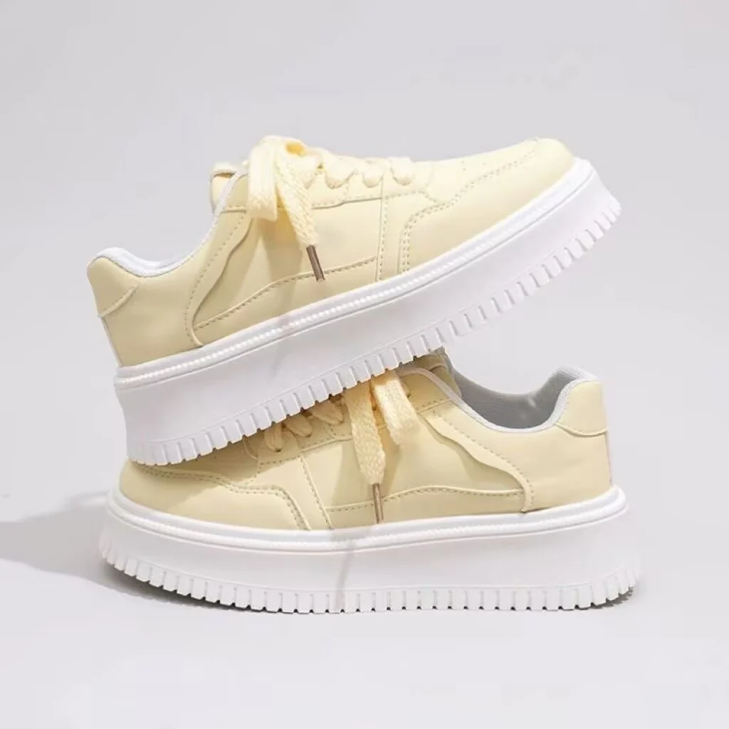 Damen Sportliche Sneakers mit dicker Laufsohle und atmungsaktiver Fütterung Heidi Mode - Image 4