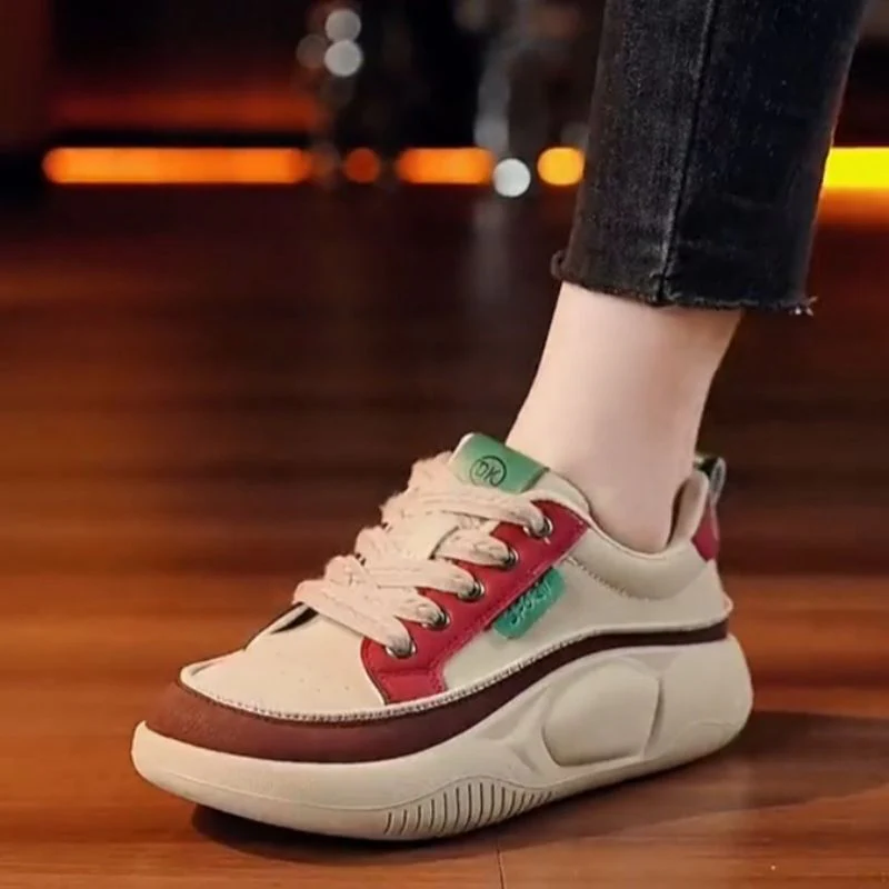 Damen Sportliche Sneakers mit dicker Sohle und komfortablem Obermaterial Heidi Mode