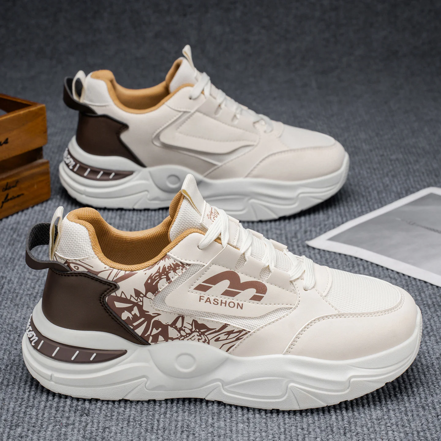 Damen Sportliche Sneakers mit dynamischer Profilgestaltung und rutschfester Sohle Heidi Mode - Image 4
