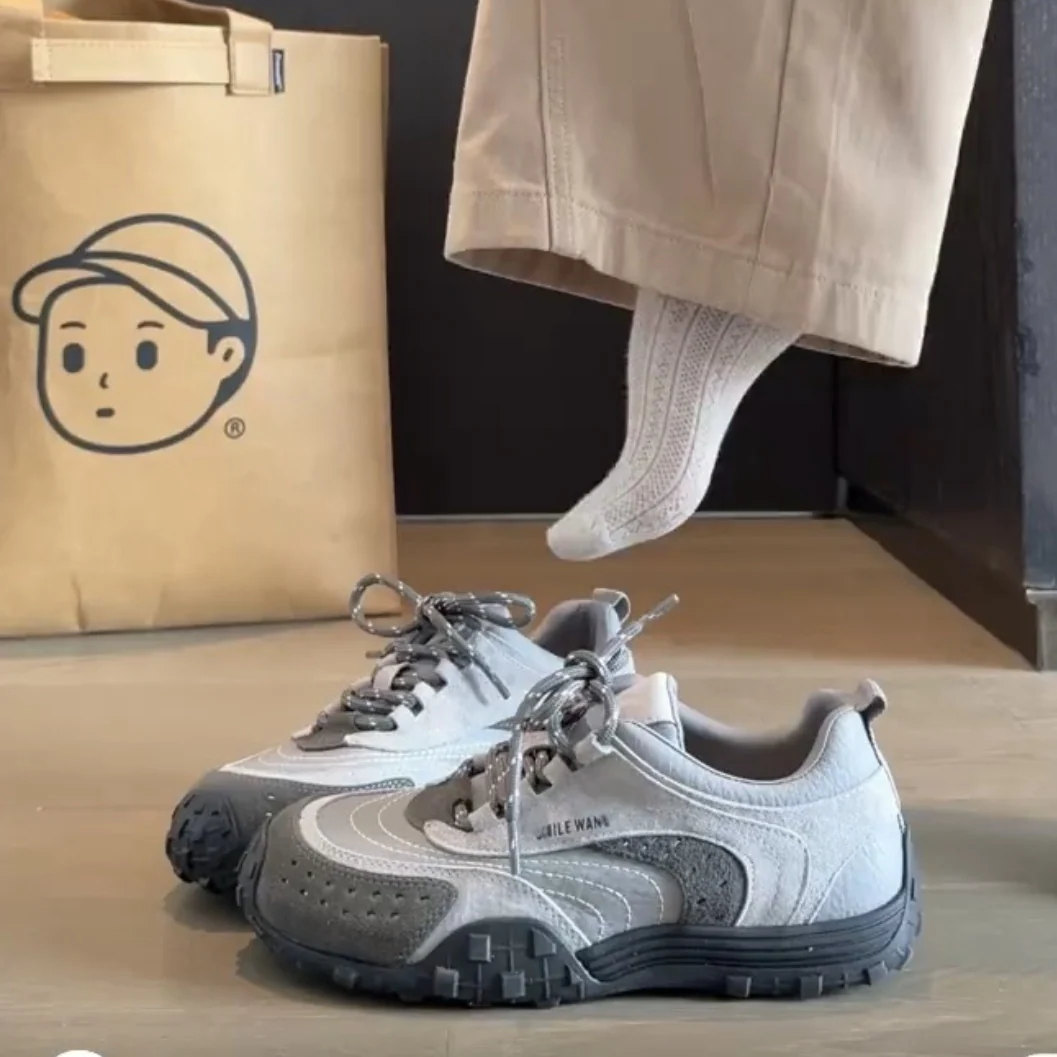 Damen Sportliche Sneakers mit einzigartigem Profil und atmungsaktiver Obermaterialstruktur Heidi Mode - Image 3