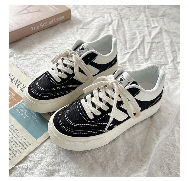 Damen Sportliche Sneakers mit einzigartiger Oberflächenstruktur und dämpfender Sohle Heidi Mode - Image 7