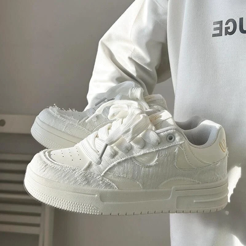Damen Sportliche Sneakers mit einzigartiger Textur und bequemer Sohle Heidi Mode
