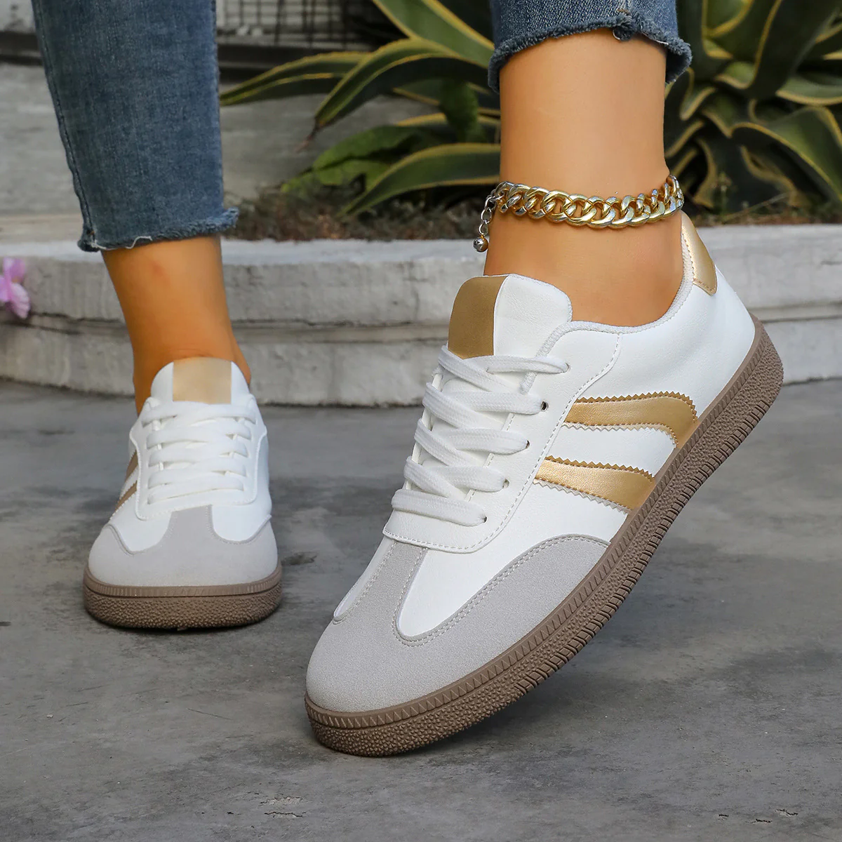 Damen Sportliche Sneakers mit eleganten Metallic-Details Heidi Mode - Image 8