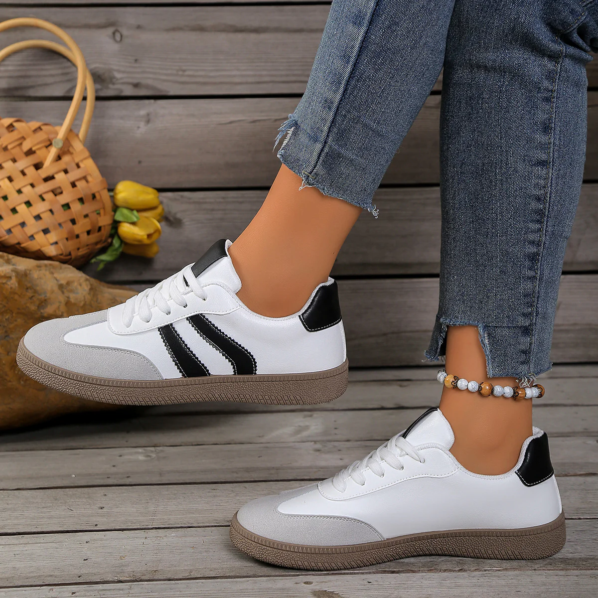 Damen Sportliche Sneakers mit eleganten Metallic-Details Heidi Mode - Image 9