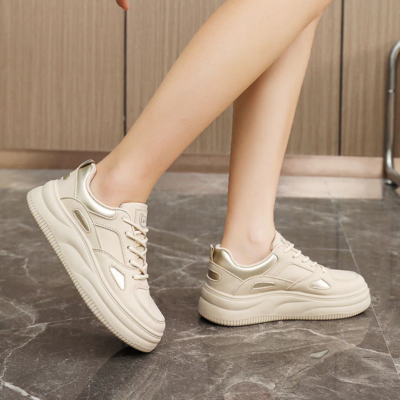 Damen Sportliche Sneakers mit ergonomisch dämpfender Sohle und modischen Elementen Heidi Mode - Image 4