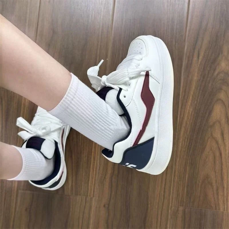 Damen Sportliche Sneakers mit ergonomischer Dämpfung und modischem Design Heidi Mode - Image 7