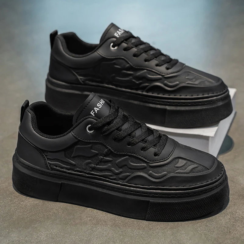 Damen Sportliche Sneakers mit erhöhtem Sohlenprofil und trendy Design Heidi Mode - Image 2