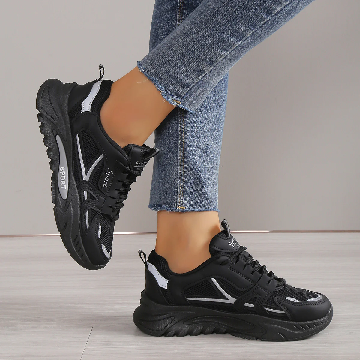 Damen Sportliche Sneakers mit flexibler Laufsohle und atmungsaktivem Obermaterial Heidi Mode - Image 2