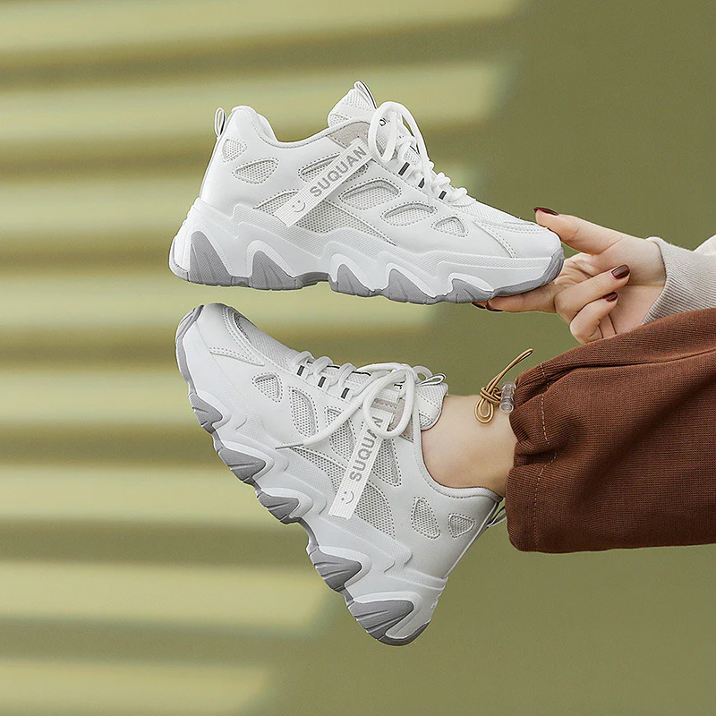 Damen Sportliche Sneakers mit futuristischem Design und atmungsaktiven Einsätzen Heidi Mode - Image 3