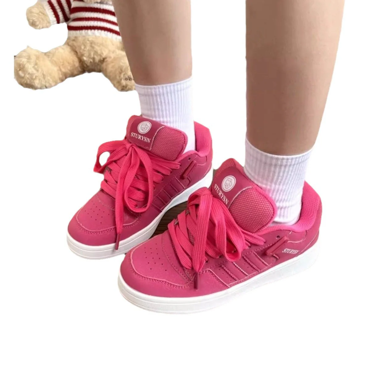 Damen Sportliche Sneakers mit gepolsterter Sohle und stylishem Design Heidi Mode - Image 5