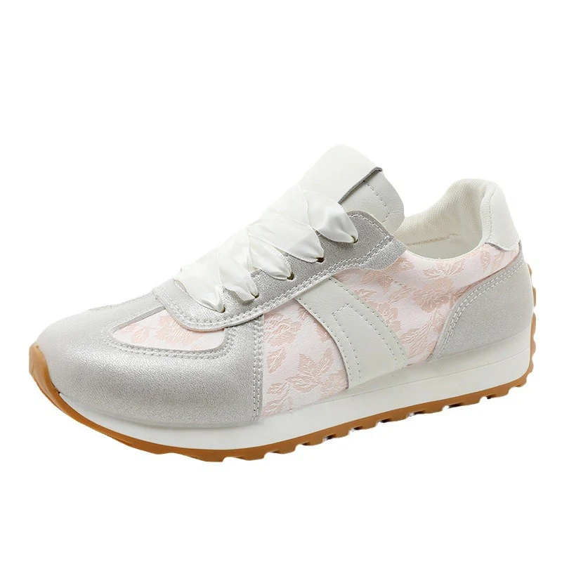 Damen sportliche Sneakers mit glänzenden Akzentdetails und atmungsaktiver Obermaterialstruktur Heidi Mode - Image 5