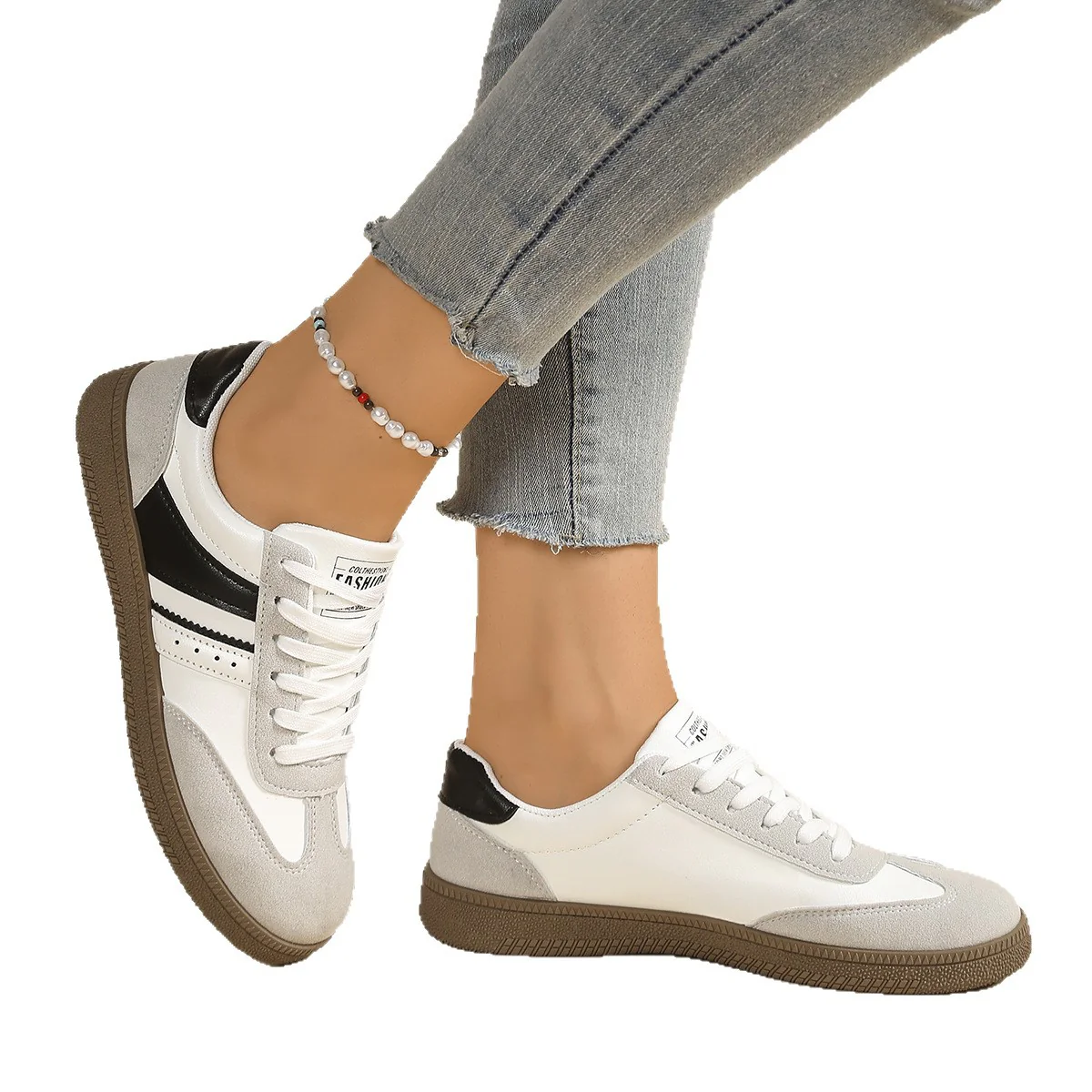 Damen Sportliche Sneakers mit hochwertiger Leder-Verarbeitung und rutschfester Gummisohle Heidi Mode - Image 5