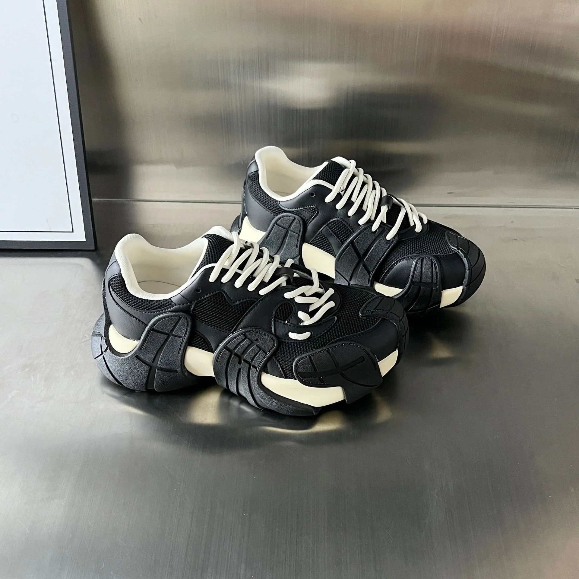 Damen Sportliche Sneakers mit innovativem Design und luxuriösem Komfort Heidi Mode - Image 5