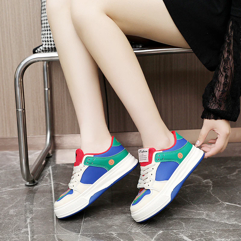 Damen Sportliche Sneakers mit innovativem Designs und atmungsaktiver Obermaterialstruktur Heidi Mode - Image 4