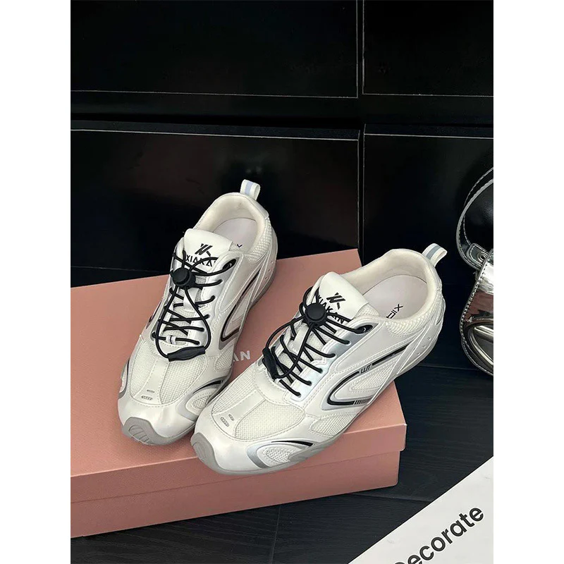 Damen Sportliche Sneakers mit innovativem Schnürsystem und atmungsaktiver Sohle Heidi Mode - Image 7