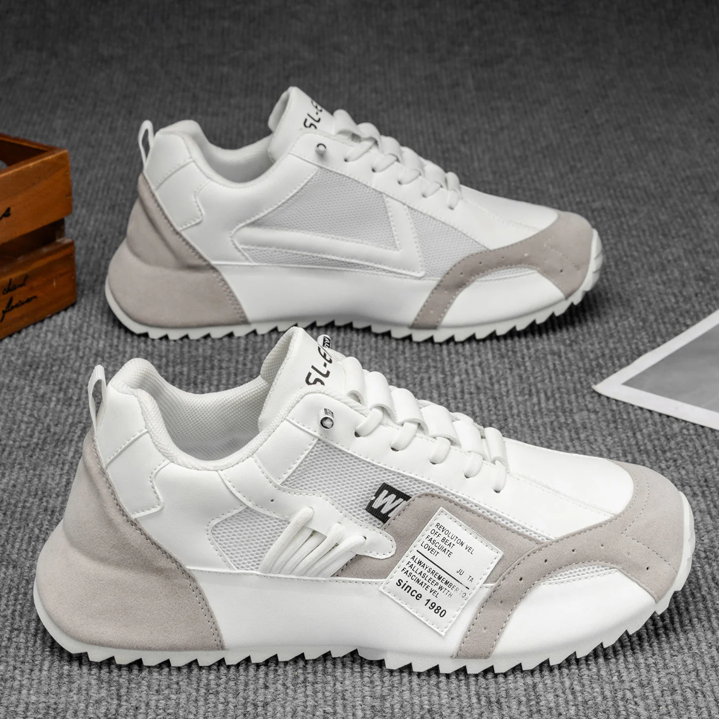 Damen Sportliche Sneakers mit innovativer Dämpfung und robustem Design Heidi Mode - Image 2
