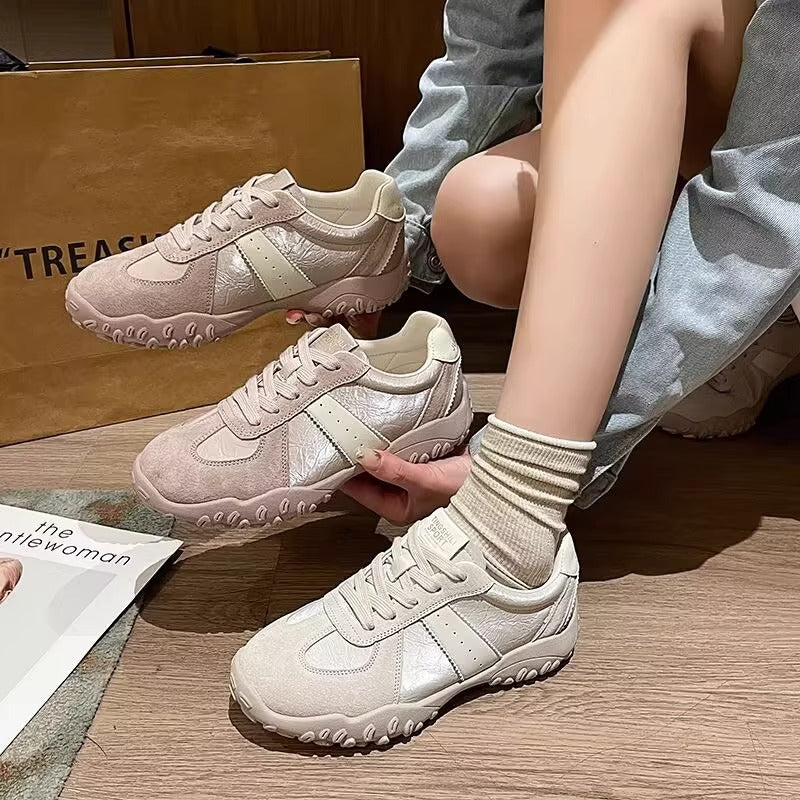 Damen Sportliche Sneakers mit innovativer Sohle und hochwertigem Wildleder-Obermaterial Heidi Mode - Image 3