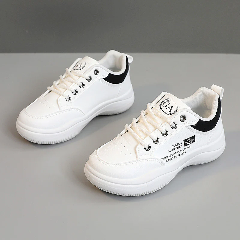 Damen Sportliche Sneakers mit klassischem Design und atmungsaktiven Einsätzen Heidi Mode - Image 7