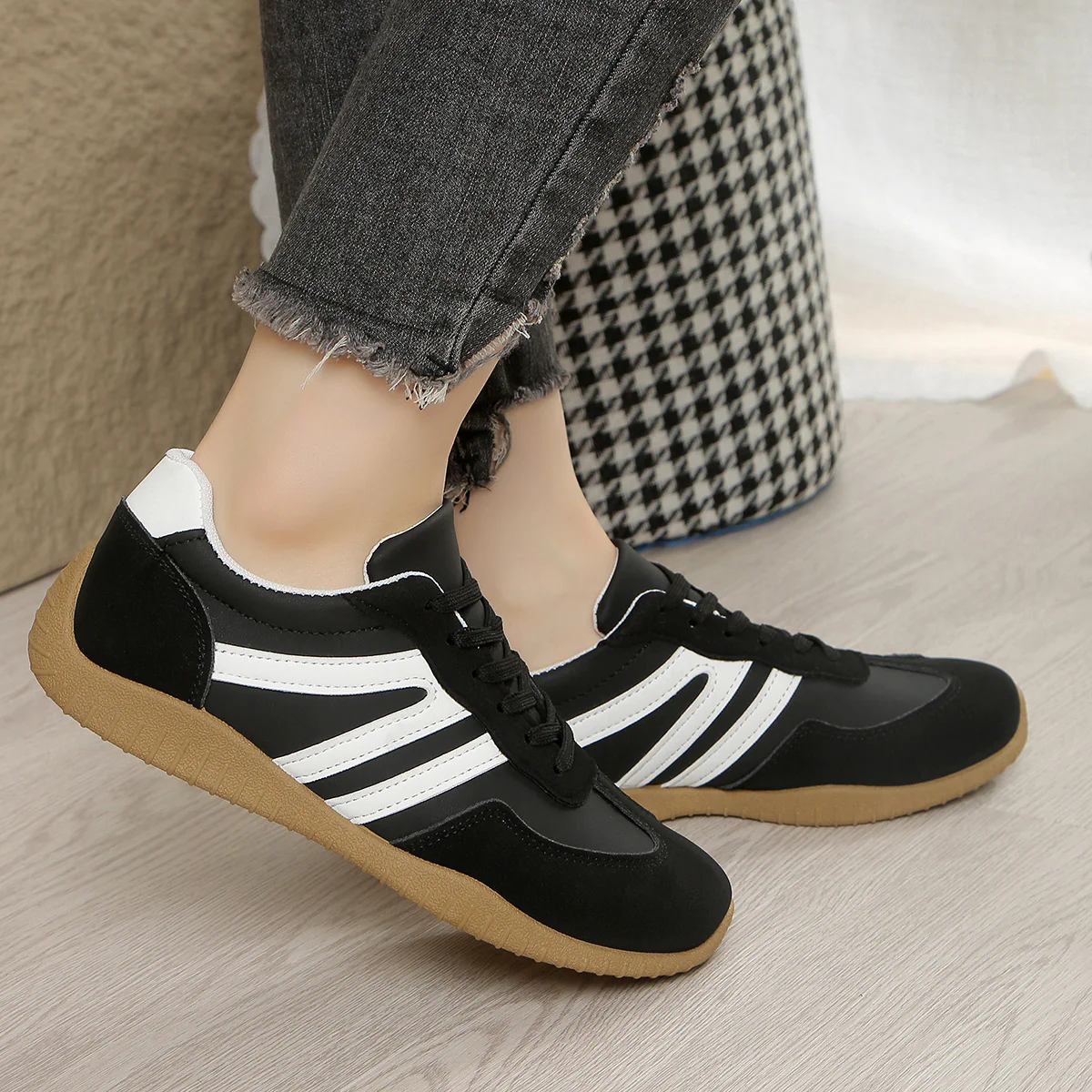 Damen Sportliche Sneakers mit Komfort-Dämpfung und atmungsaktivem Obermaterial Heidi Mode - Image 6