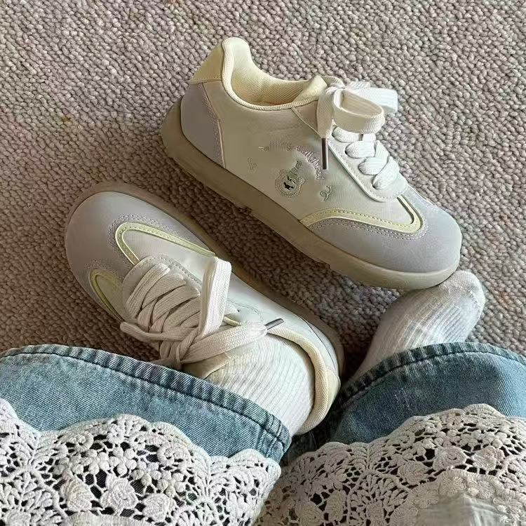 Damen Sportliche Sneakers mit komfortablem Dämpfungssystem und atmungsaktivem Obermaterial Heidi Mode - Image 5