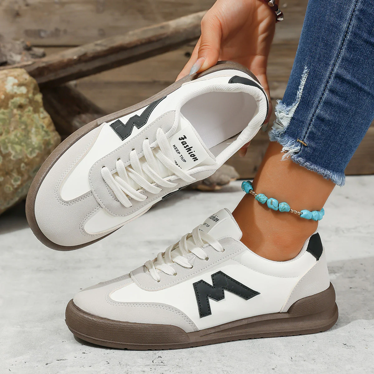 Damen Sportliche Sneakers mit komfortablem Dämpfungssystem und stylischem Design Heidi Mode - Image 4