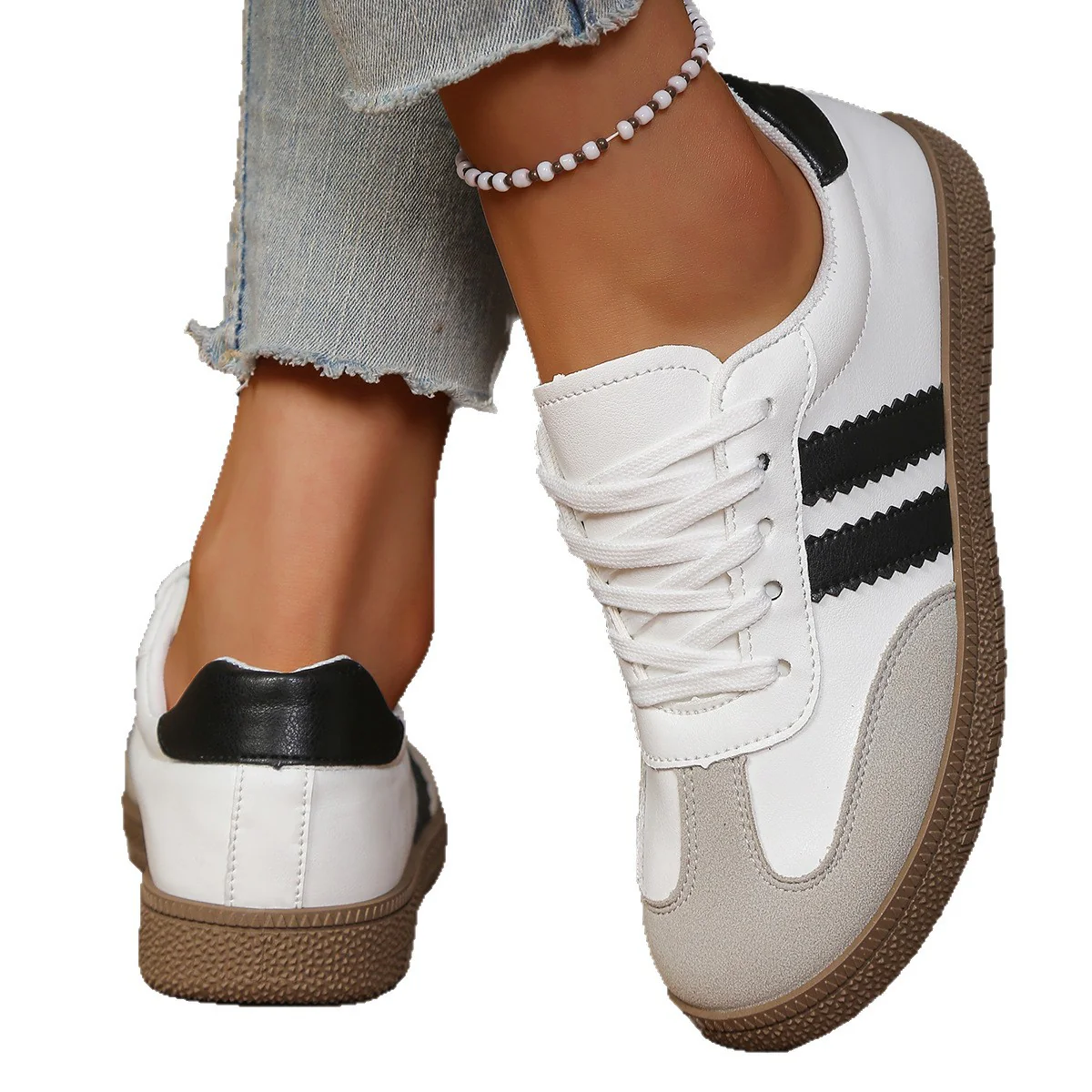 Damen Sportliche Sneakers mit komfortabler Sohle und trendigen Details Heidi Mode - Image 5