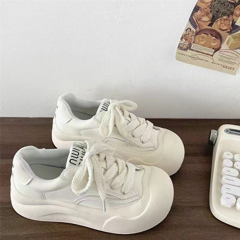 Damen Sportliche Sneakers mit komfortabler Volumen-Sohle Heidi Mode - Image 3