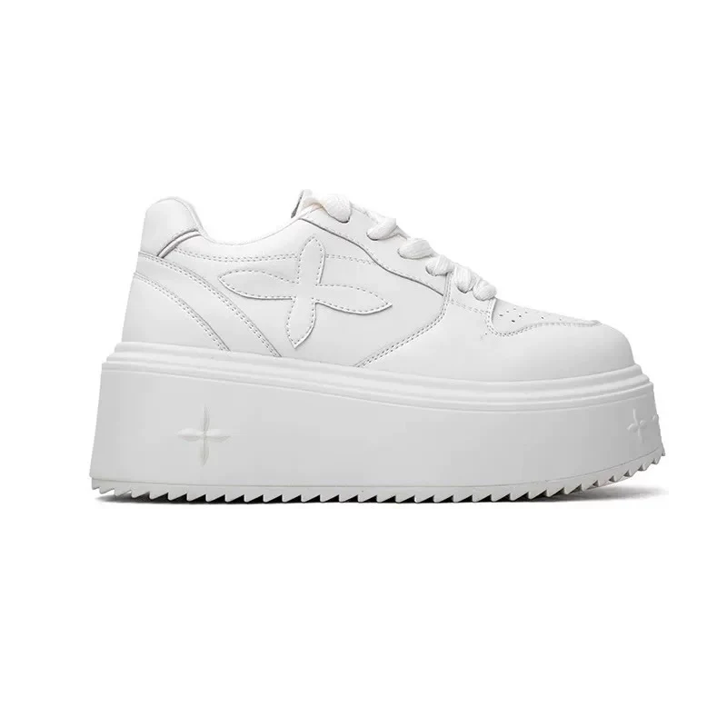 Damen Sportliche Sneakers mit luftdurchlässiger Mesh-Oberfläche und plattenförmiger Sohle Heidi Mode - Image 5