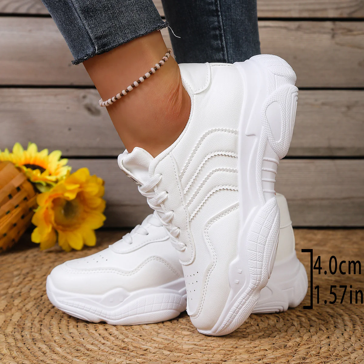 Damen Sportliche Sneakers mit luftiger Oberflächenstruktur und dämpfender Sohle Heidi Mode - Image 4