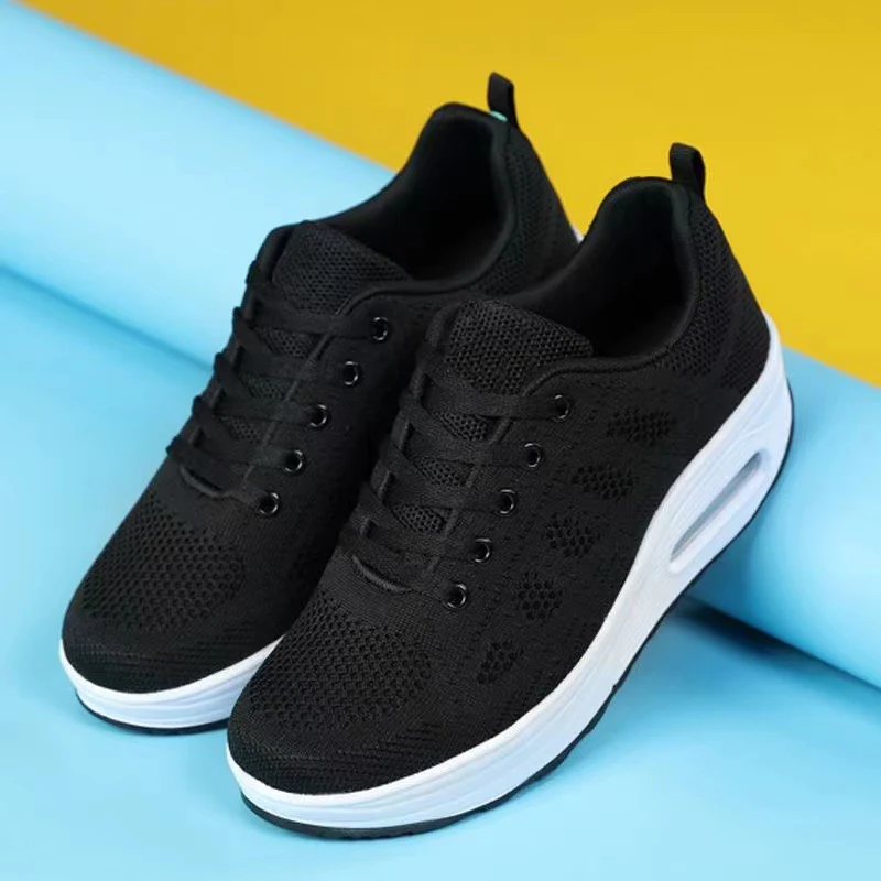 Damen Sportliche Sneakers mit Luftpolstersohle und atmungsaktiver Obermaterialstruktur Heidi Mode - Image 4