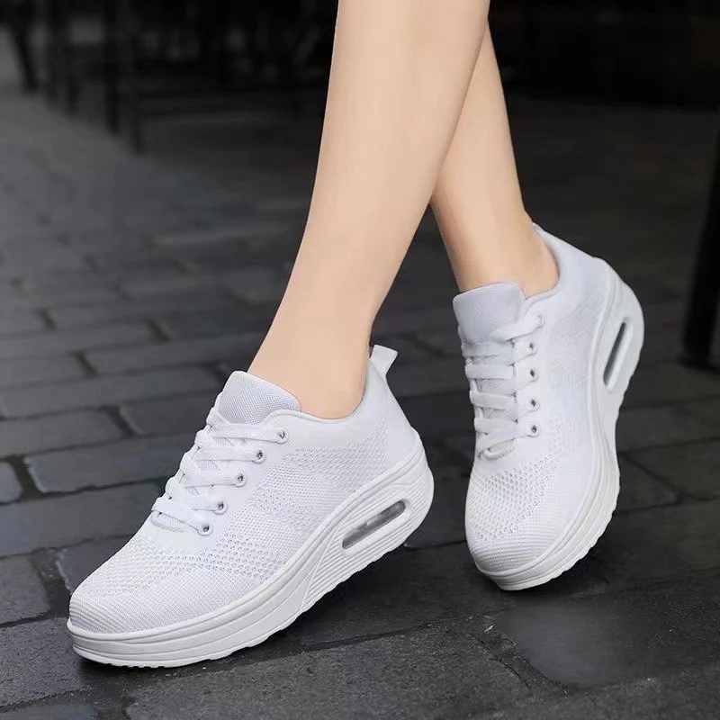 Damen Sportliche Sneakers mit Luftpolstersohle und atmungsaktiver Obermaterialstruktur Heidi Mode - Image 6