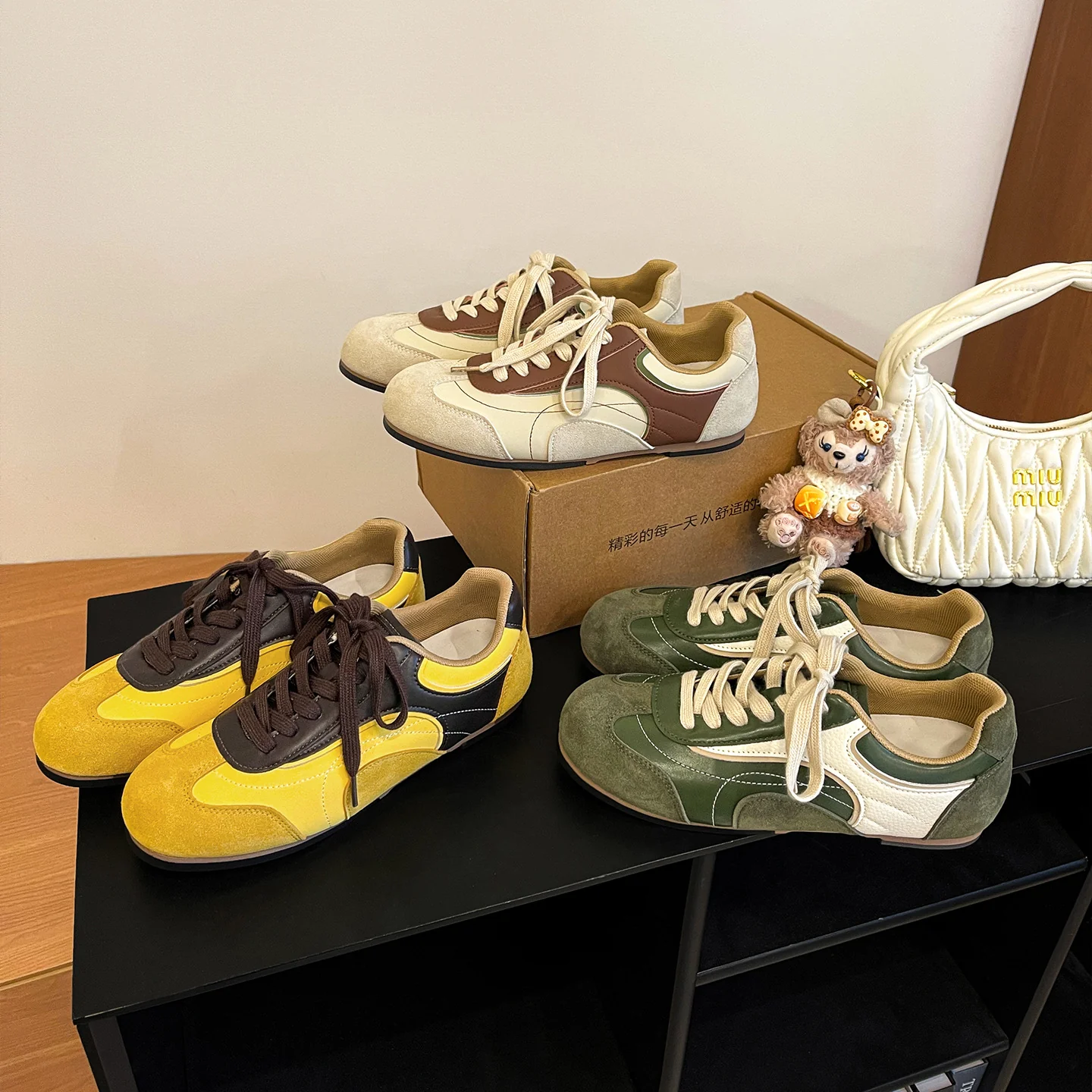 Damen Sportliche Sneakers mit modernem Design und atmungsaktiver Obermaterialstruktur Heidi Mode - Image 3