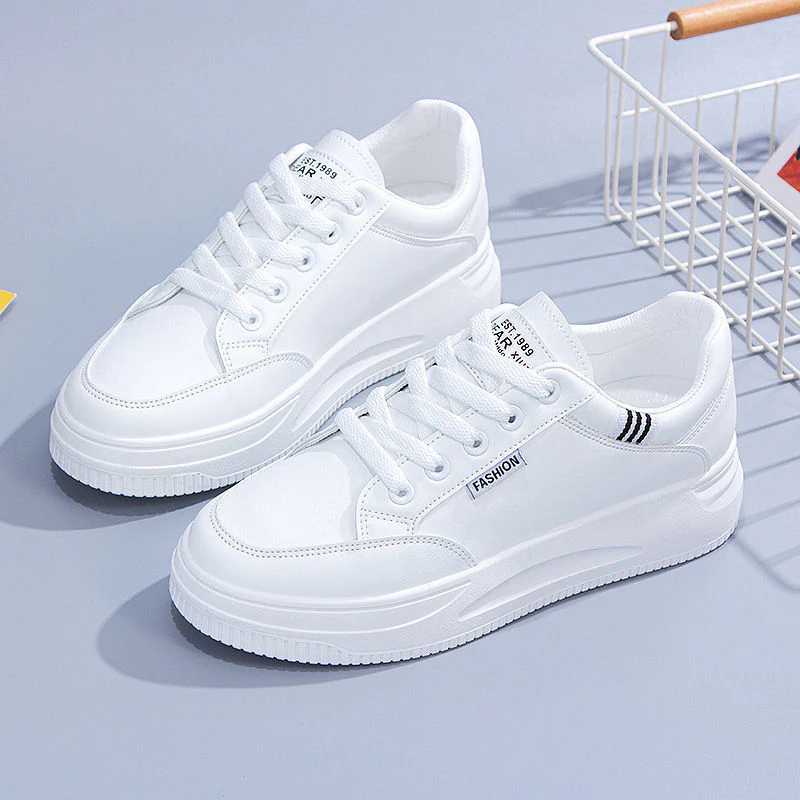 Damen Sportliche Sneakers mit modernem Design und atmungsaktiver Sohle Heidi Mode - Image 3