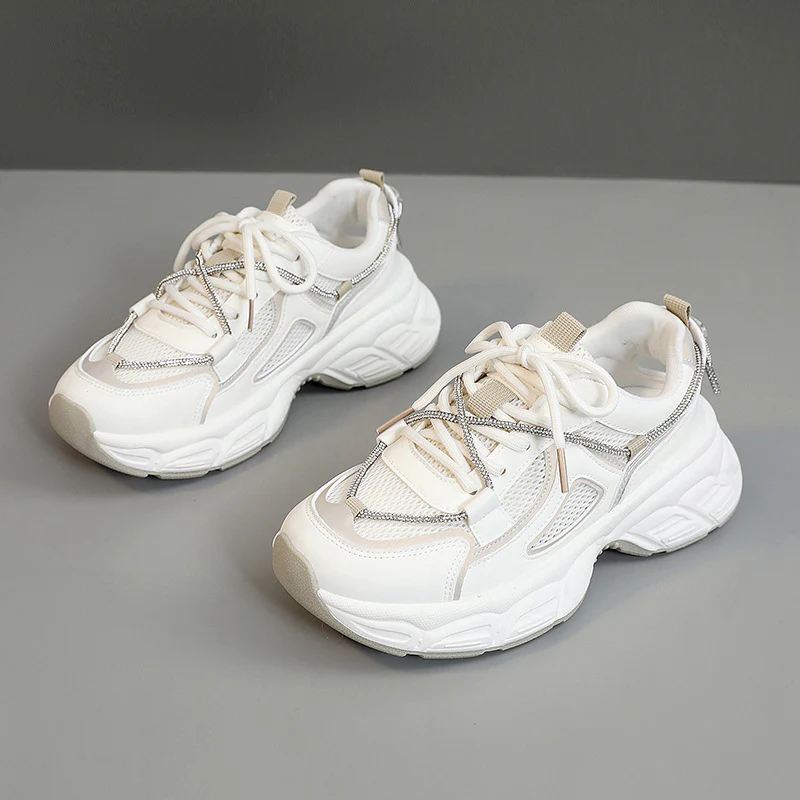 Damen Sportliche Sneakers mit modernem Design und dämpfender Sohle Heidi Mode - Image 6