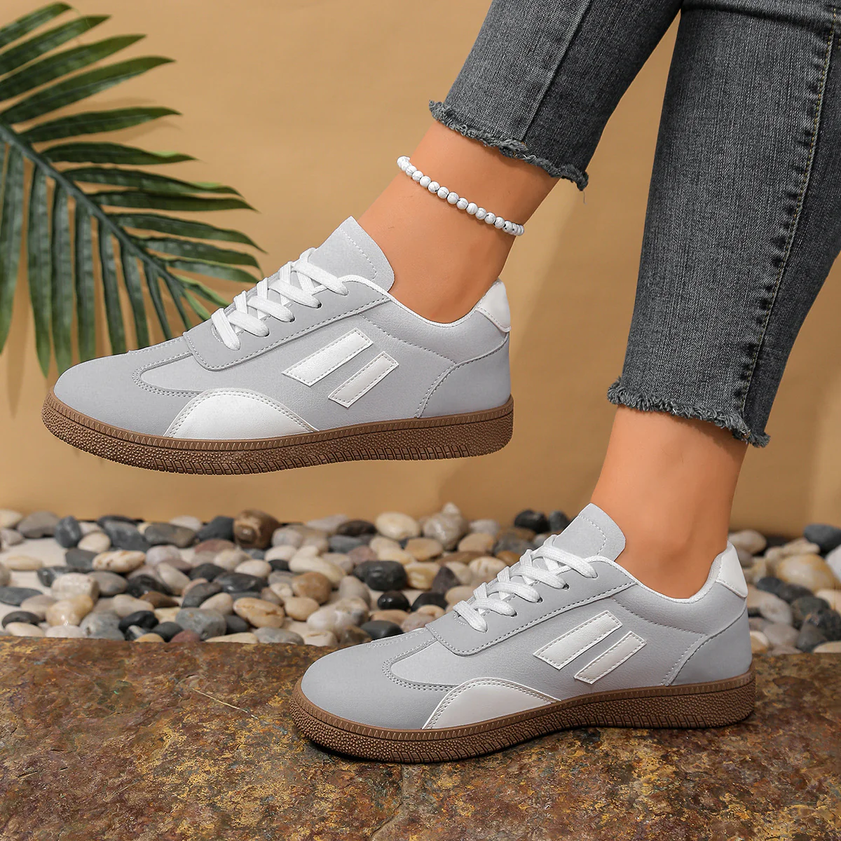 Damen Sportliche Sneakers mit modernem Design und strapazierfähigem Obermaterial Heidi Mode - Image 2