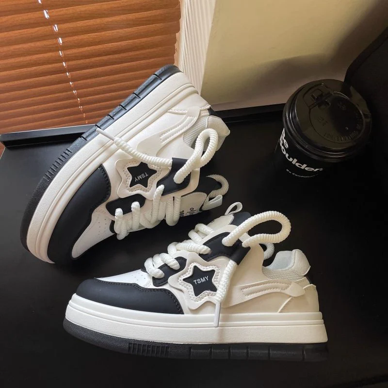 Damen Sportliche Sneakers mit modischem Design und bequemer Dämpfung Heidi Mode - Image 3