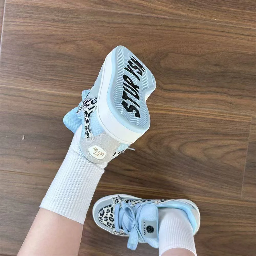 Damen Sportliche Sneakers mit modischem Leo-Muster und bequemer Dämpfung Heidi Mode - Image 4