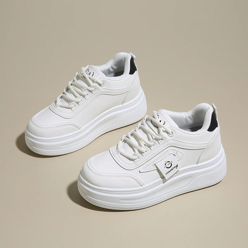 Damen Sportliche Sneakers mit modischem Plateau-Design Heidi Mode - Image 2