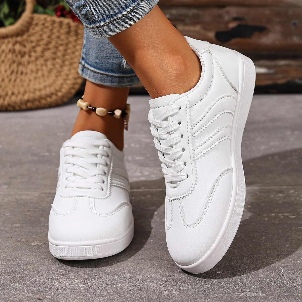 Damen Sportliche Sneakers mit modischen Designelementen Heidi Mode - Image 4