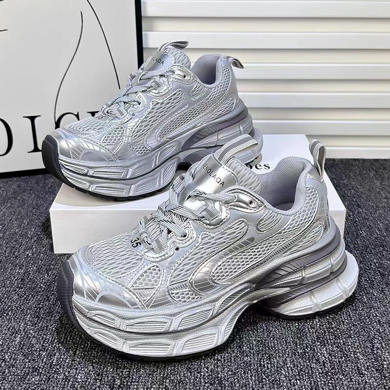Damen Sportliche Sneakers mit reflektierendem Obermaterial und bequemer Dämpfung Heidi Mode - Image 2