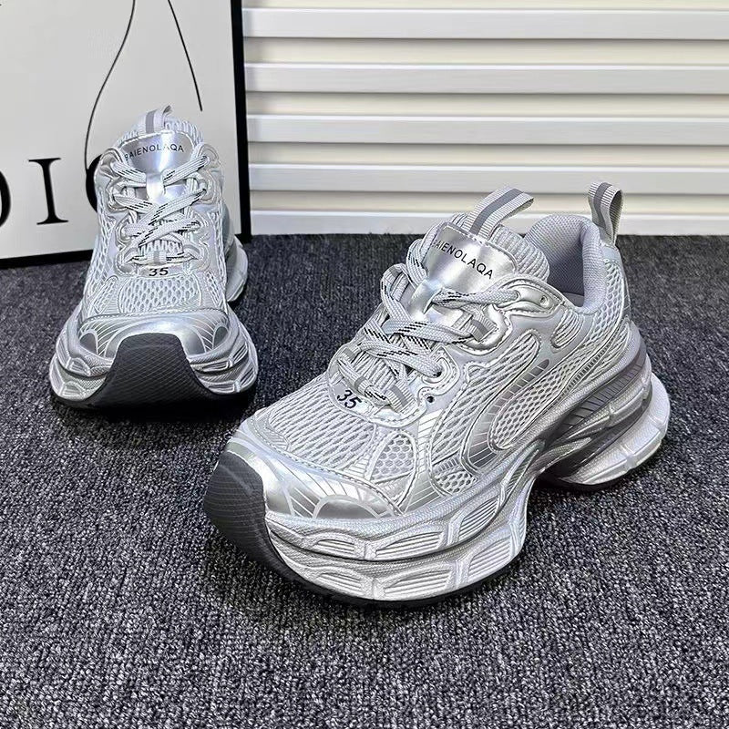 Damen Sportliche Sneakers mit reflektierendem Obermaterial und bequemer Dämpfung Heidi Mode - Image 6