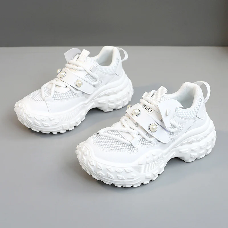 Damen Sportliche Sneakers mit rutschfester Laufsohle und atmungsaktivem Obermaterial Heidi Mode - Image 7