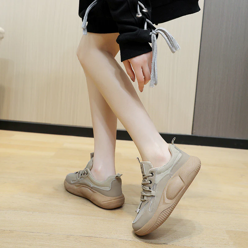Damen Sportliche Sneakers mit rutschfester Sohle und atmungsaktivem Obermaterial Heidi Mode - Image 4