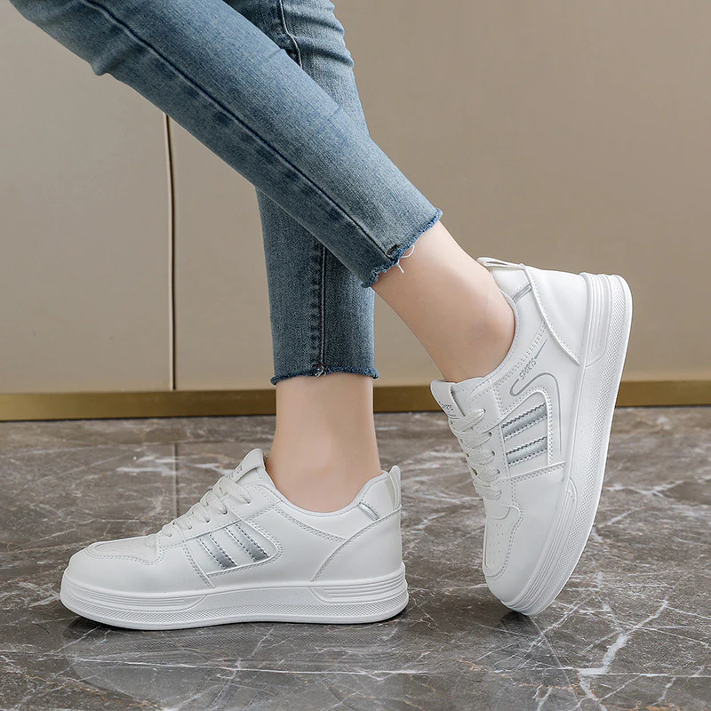 Damen sportliche Sneakers mit rutschfester Sohle und atmungsaktivem Obermaterial Heidi Mode - Image 4