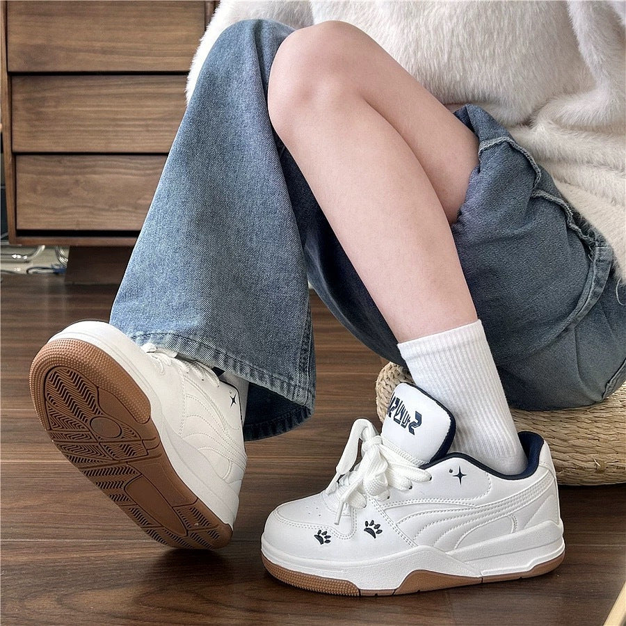 Damen Sportliche Sneakers mit rutschfester Sohle und atmungsaktivem Obermaterial Heidi Mode - Image 2