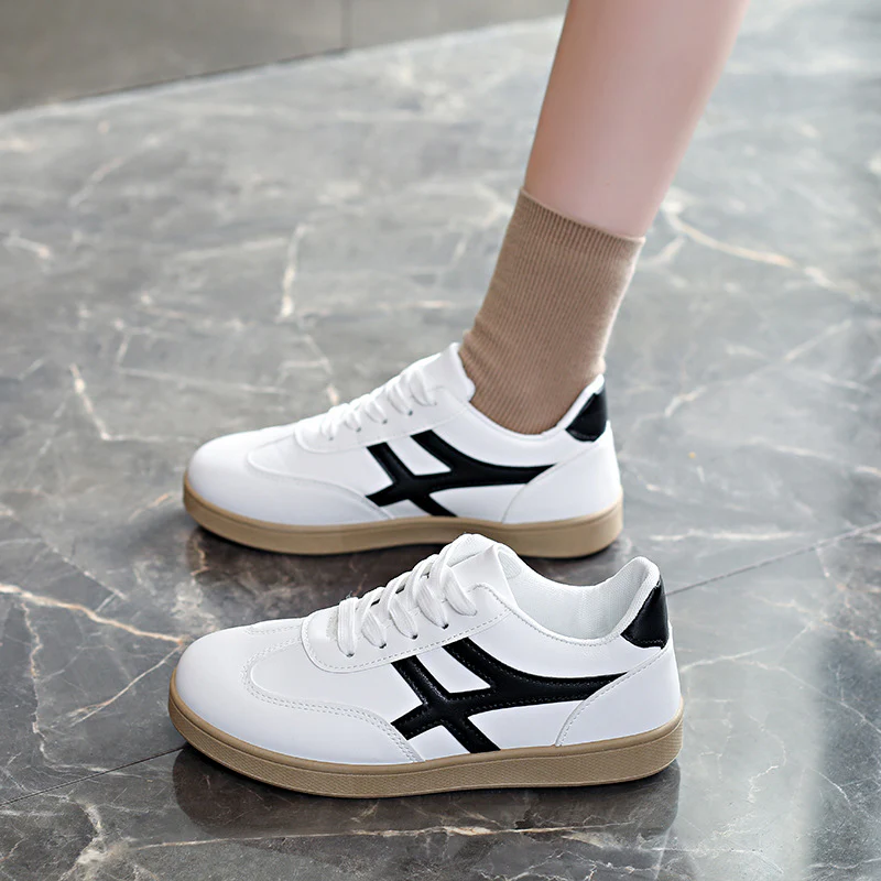 Damen sportliche Sneakers mit rutschfester Sohle und komfortablem Innenfutter Heidi Mode - Image 3