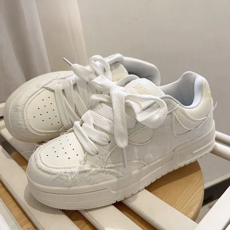 Damen Sportliche Sneakers mit strapazierfähiger Oberflächenstruktur und rutschfester Sohle Heidi Mode - Image 3