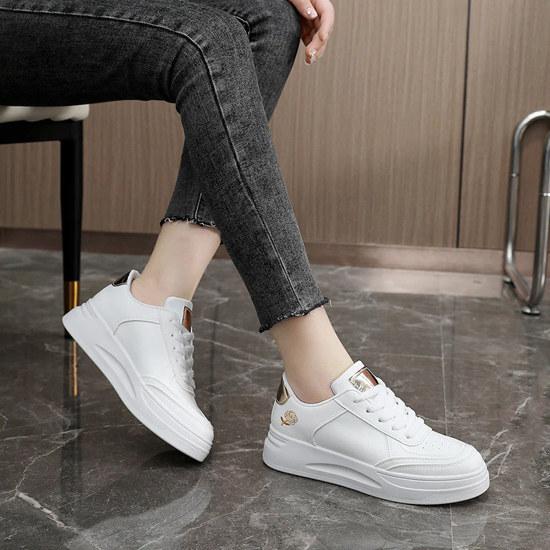 Damen Sportliche Sneakers mit trendigem Design und ergonomischer Dämpfung Heidi Mode - Image 4