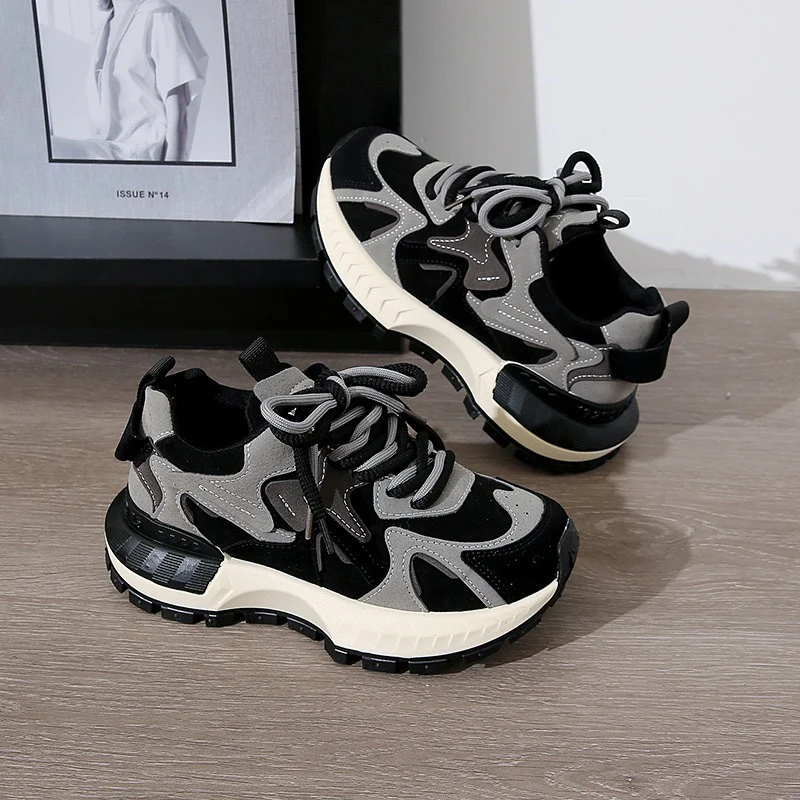 Damen Sportliche Sneakers mit trendigem Design von Heidi Mode - Image 3